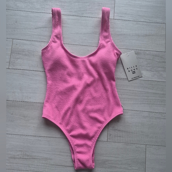 Billabong Other - BILLABONG NEW Bayside Ribbed One Piece Swimsuit